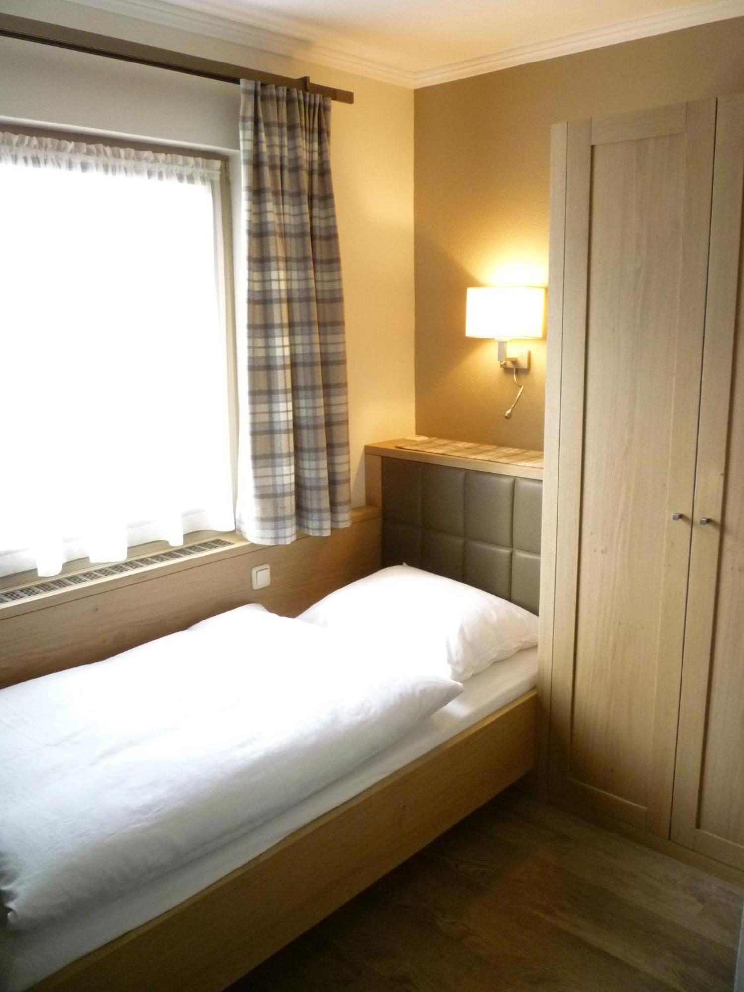 Alpin Hotel Garni Eder - Private Living Mayrhofen Zewnętrze zdjęcie
