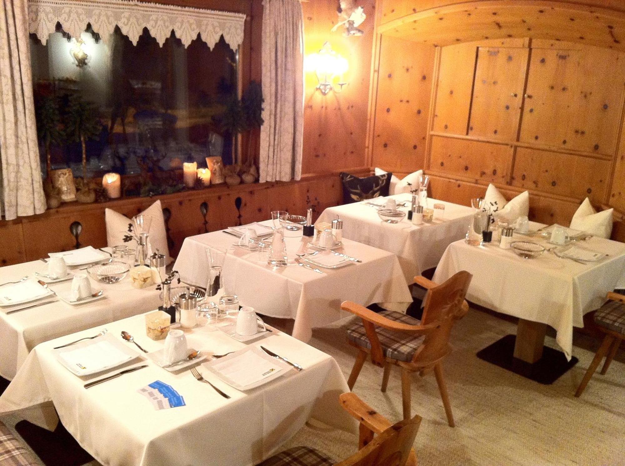 Alpin Hotel Garni Eder - Private Living Mayrhofen Zewnętrze zdjęcie