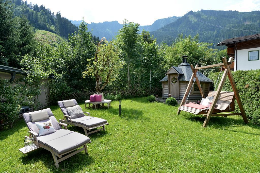 Alpin Hotel Garni Eder - Private Living Mayrhofen Zewnętrze zdjęcie