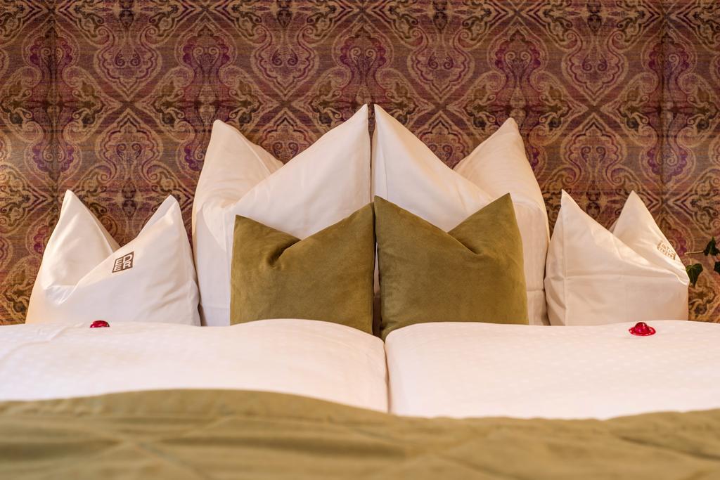 Alpin Hotel Garni Eder - Private Living Mayrhofen Zewnętrze zdjęcie